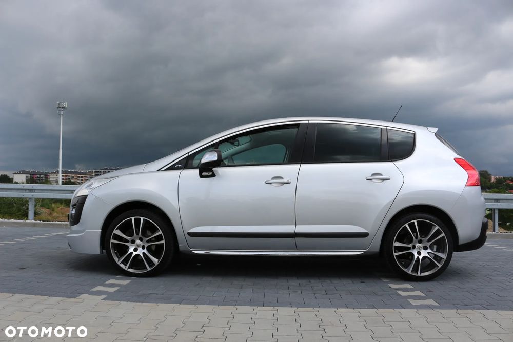 Peugeot 3008 HDi FAP 150 Premium - 9
