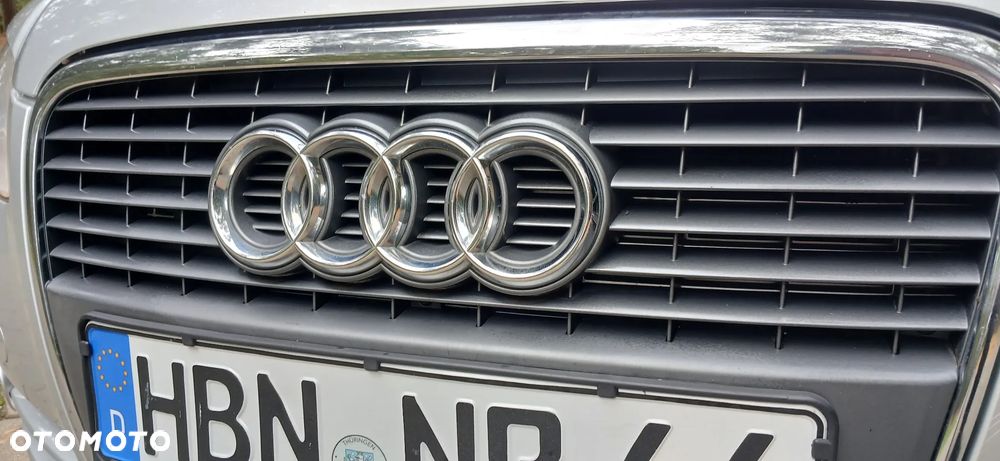 Audi A4 Avant - 25