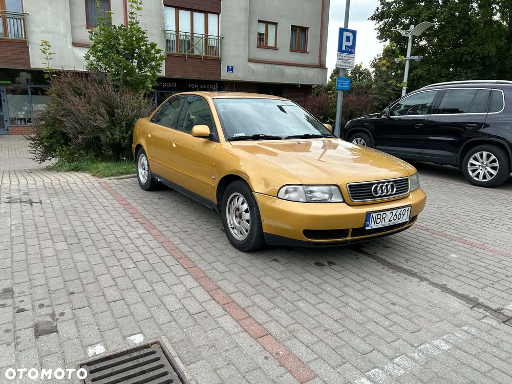Audi A4 Limousine - 2