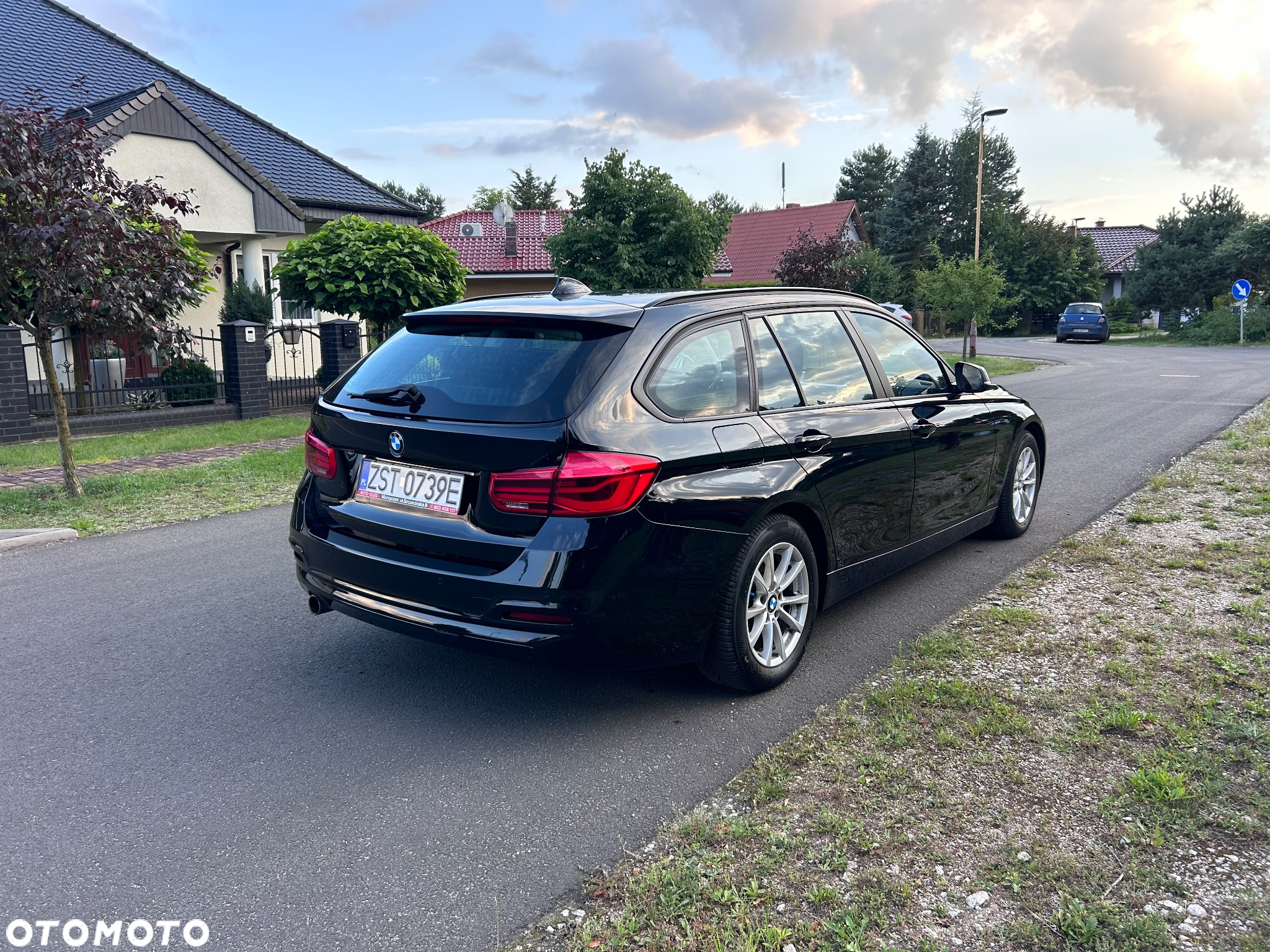 BMW Seria 3 318d Touring Advantage - 6