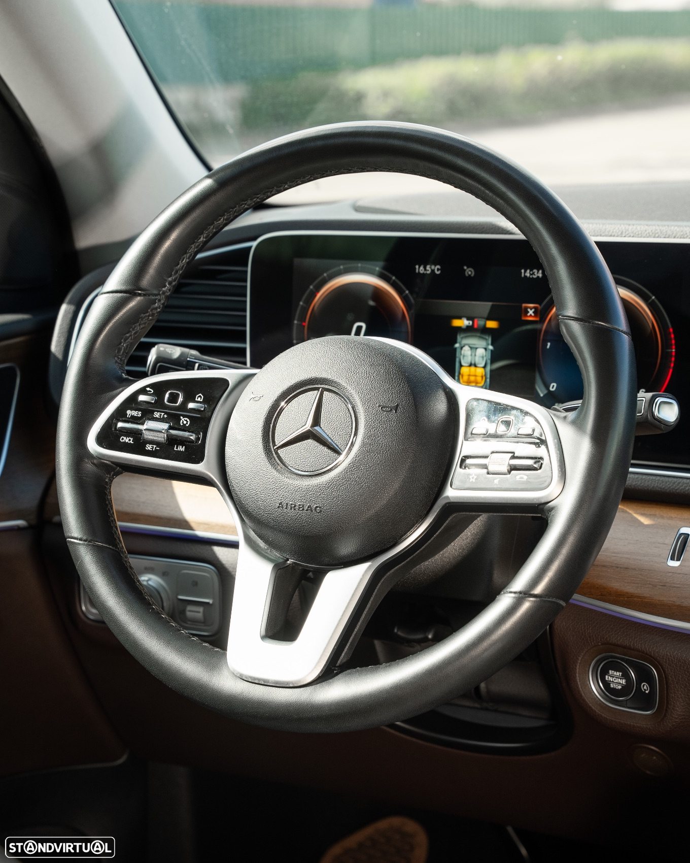 Mercedes-Benz GLE 300 d 4Matic - 31