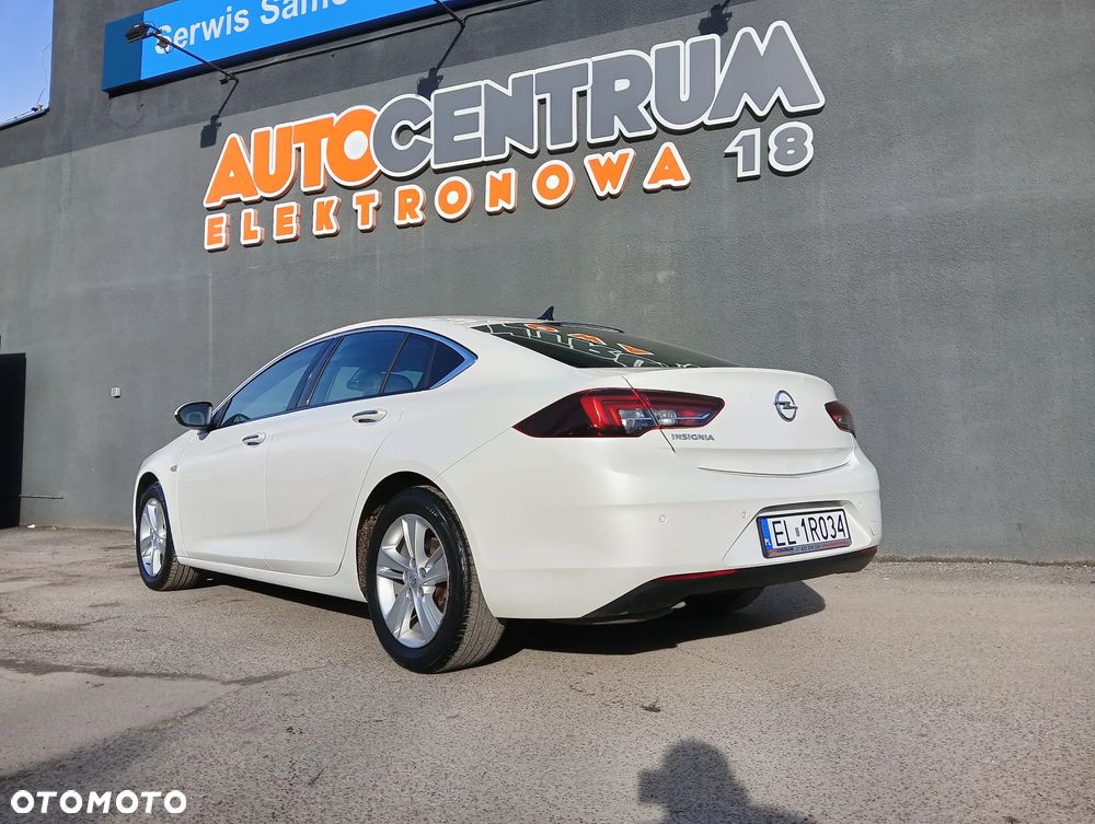 Opel Insignia 1.5 T Enjoy S&S - 6