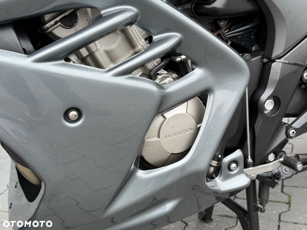Honda CBF - 36
