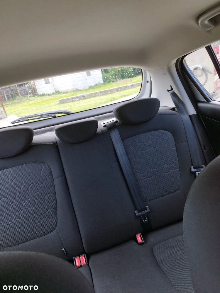 Hyundai i20 - 16