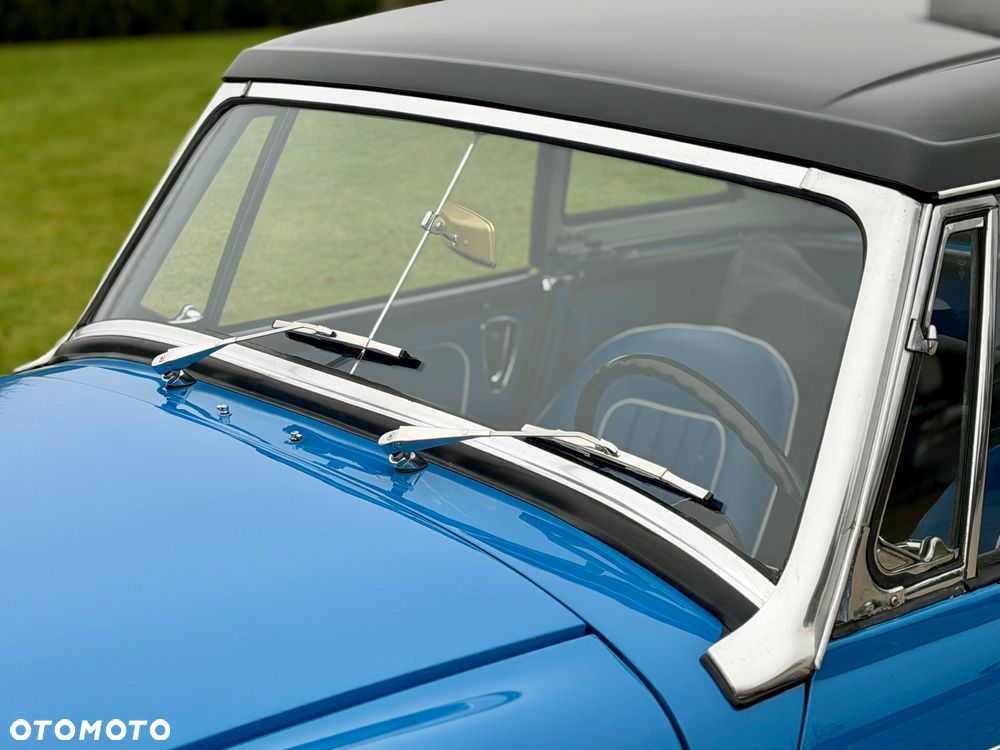 MG Midget - 36