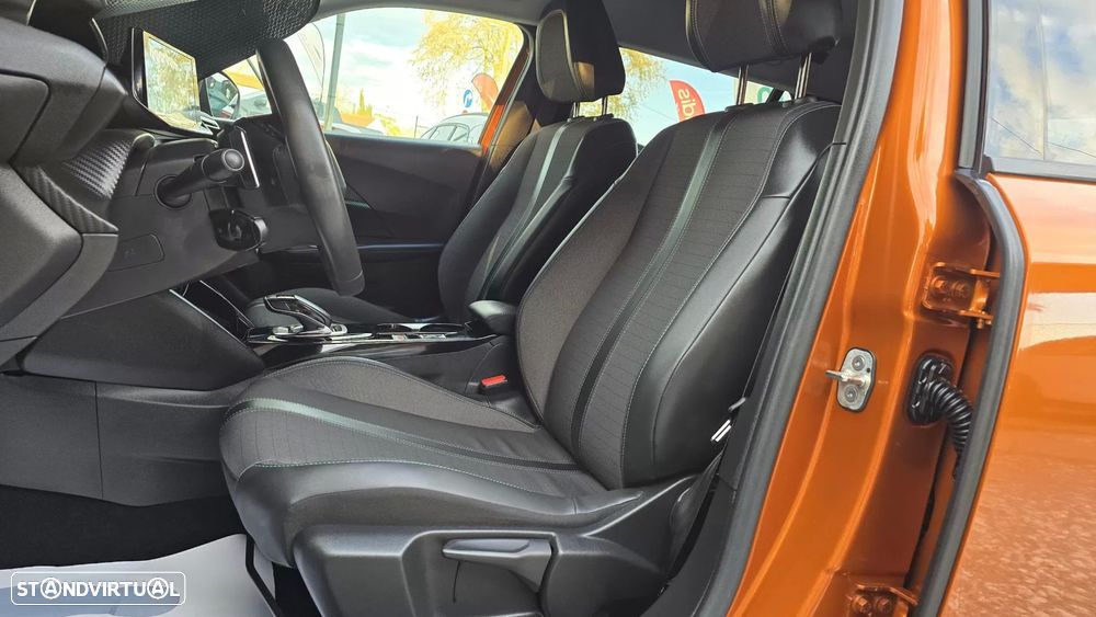 Peugeot 2008 1.2 PureTech Allure Pack EAT8 - 15