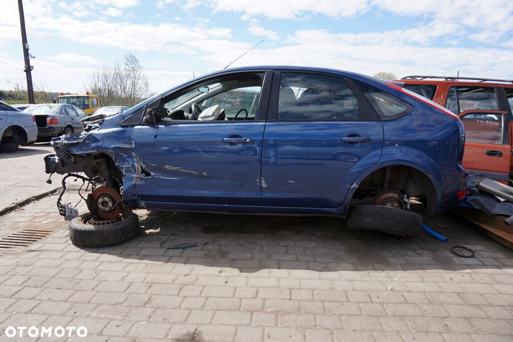 FORD FOCUS II MK2 LIFT 5D HB 2010 36 1.8 TDCI KKDA 115KM MTX75 GRANATOWY na części - 2