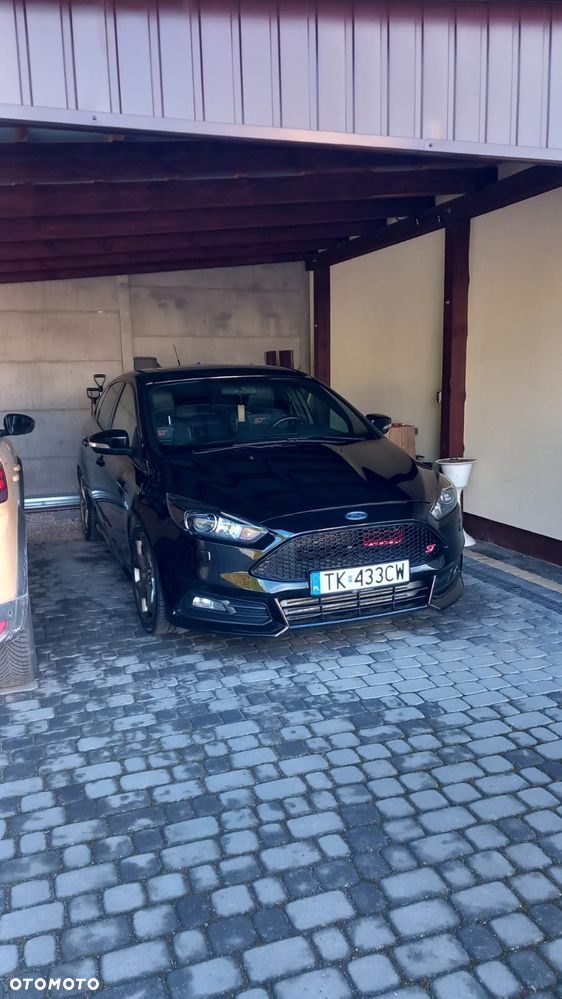 Ford Focus ST - 26