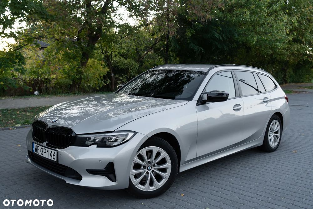 BMW Seria 3 318d MHEV - 1