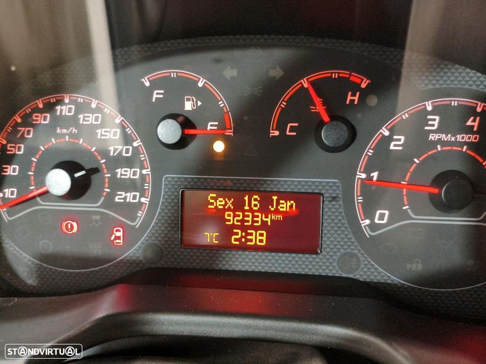 Fiat Fiorino 1.3 M-Jet SX - 4