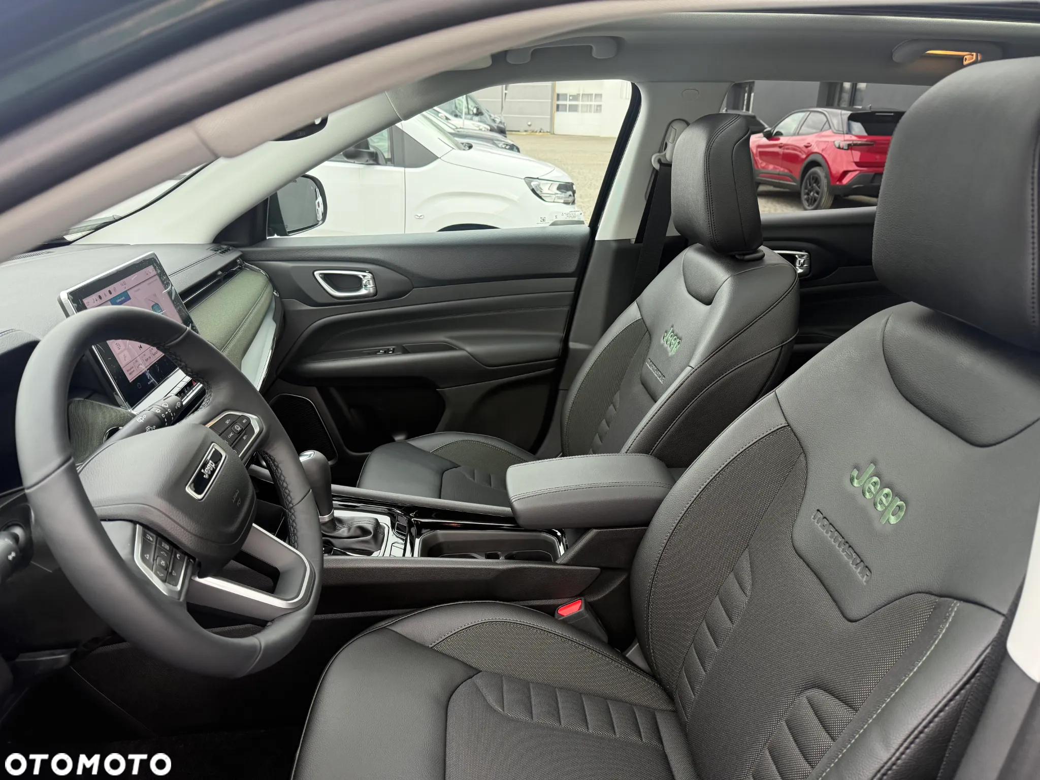 Jeep Compass - 20