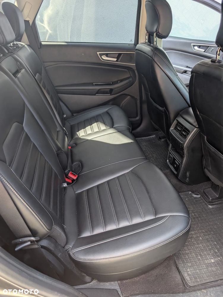 Ford Edge - 12