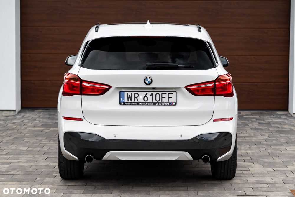 BMW X1 xDrive20i M Sport - 4