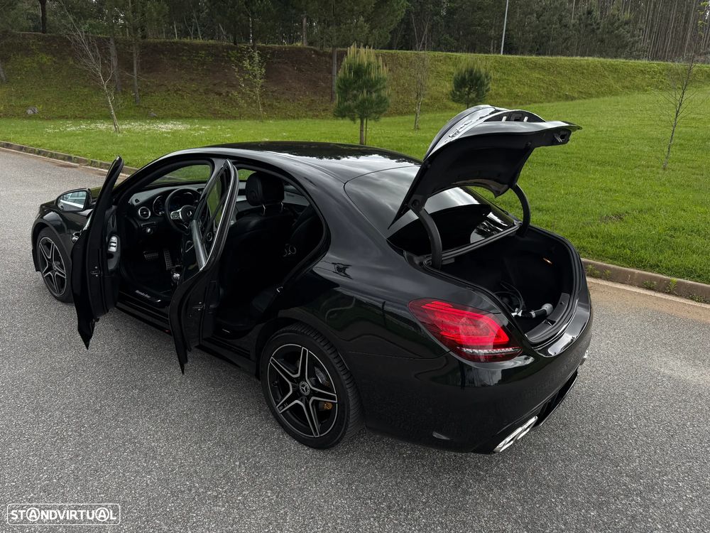 Mercedes-Benz C 300 de AMG Line - 9