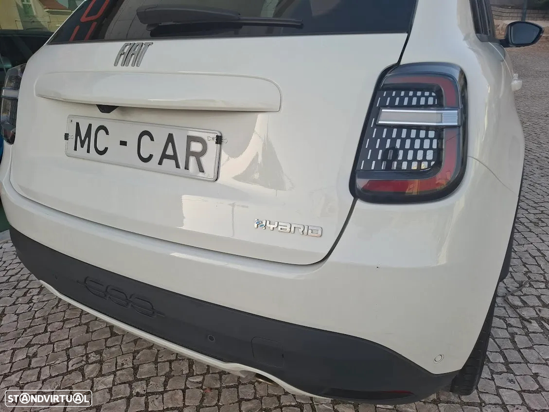 Fiat 600 HYBRID 125 Anos Edition - 49