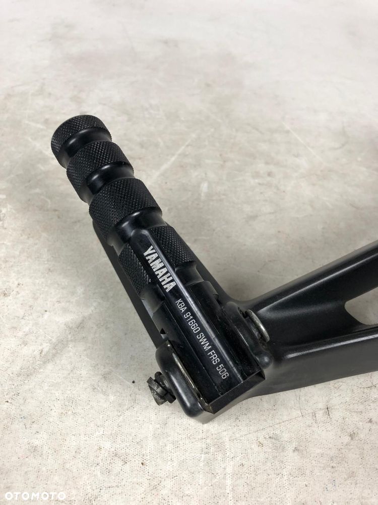 Yamaha MT-07 13-17 Prawy Set Pasażera Tył Podnóżek - 3