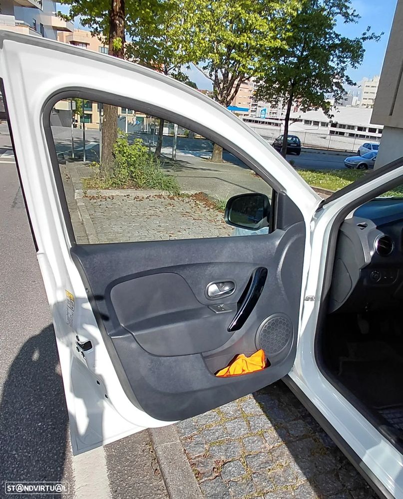 Dacia Sandero 0.9 TCe SL Stepway of Life - 11
