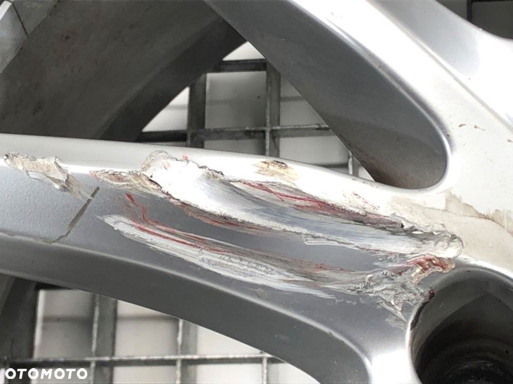 FELGA ALUMINIOWA 19  8J 5X110 CENTR 65 ET 34  ALFA ROMEO STELVIO (949_) 2016 - 2022  156117308 - 7