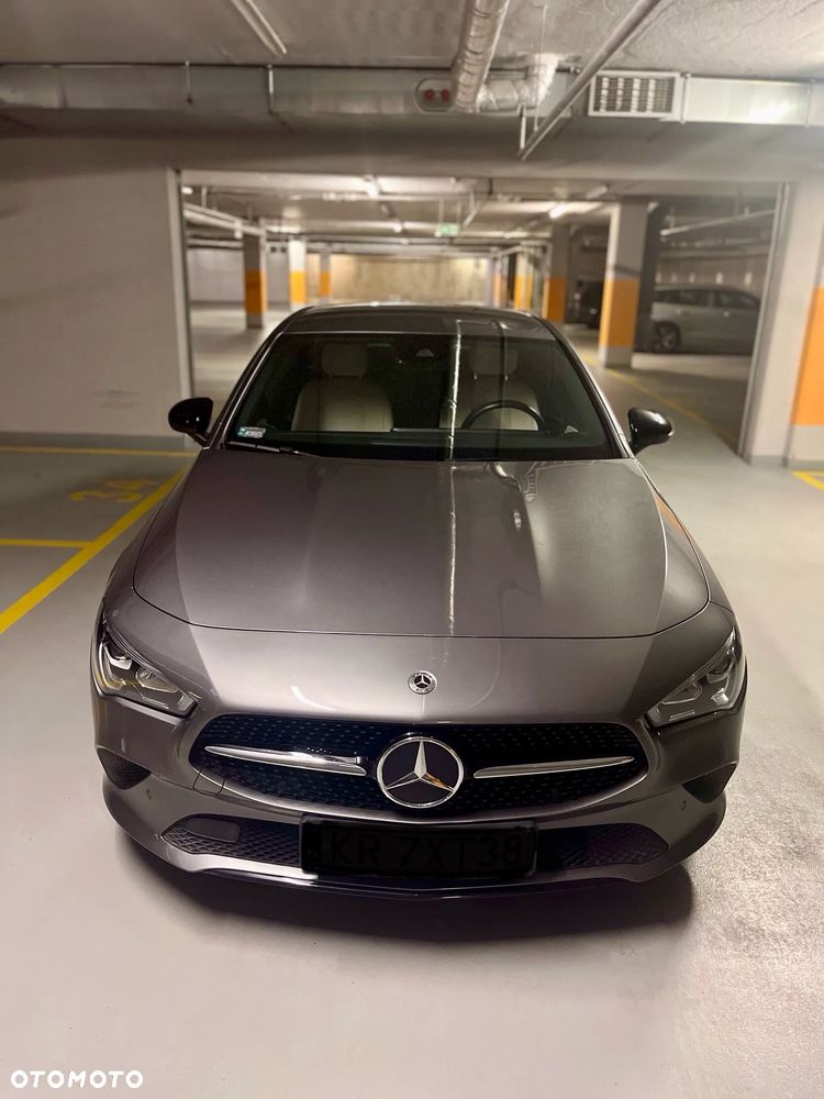 Mercedes-Benz CLA 180 7G-DCT - 11