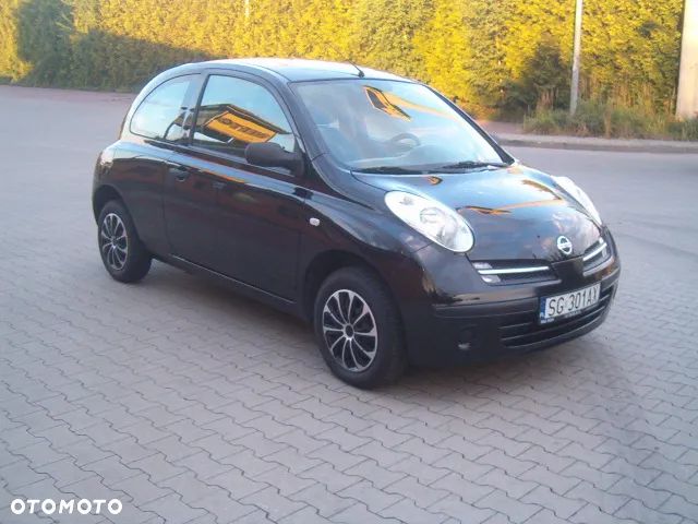Nissan Micra - 1