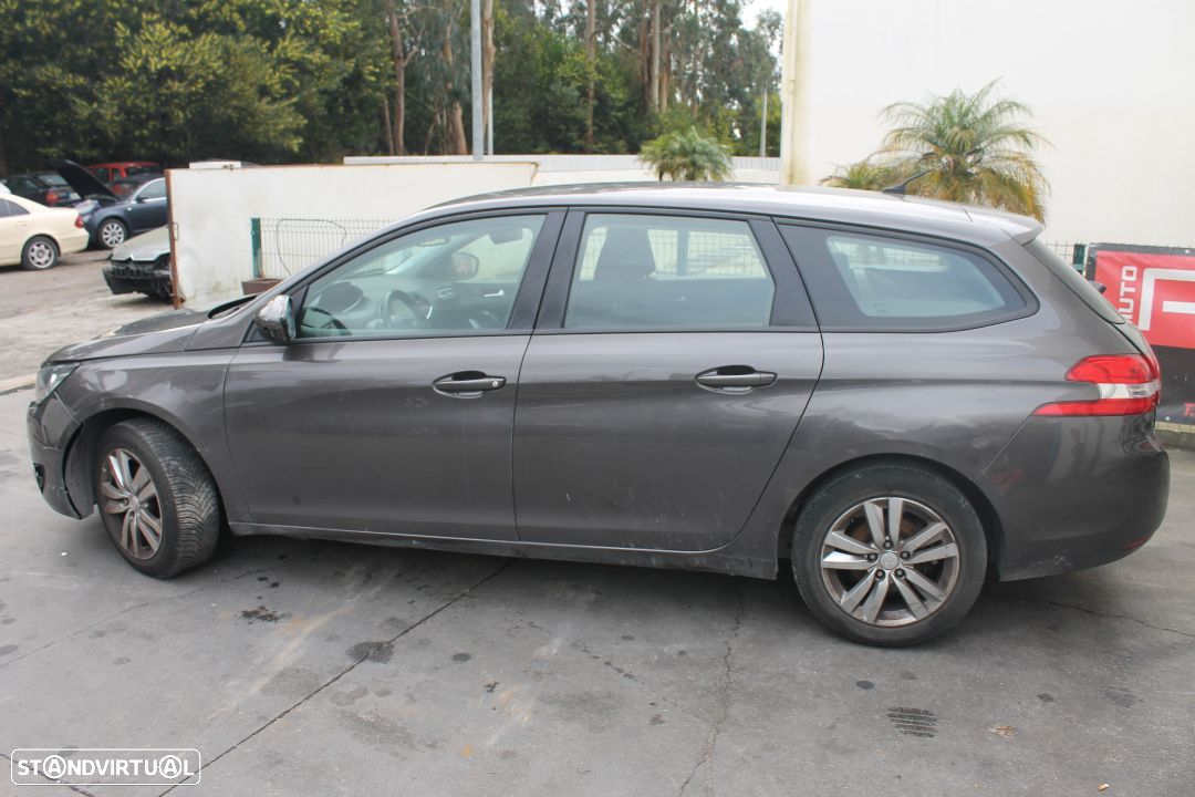 Peugeot 308 de 2015 - 7