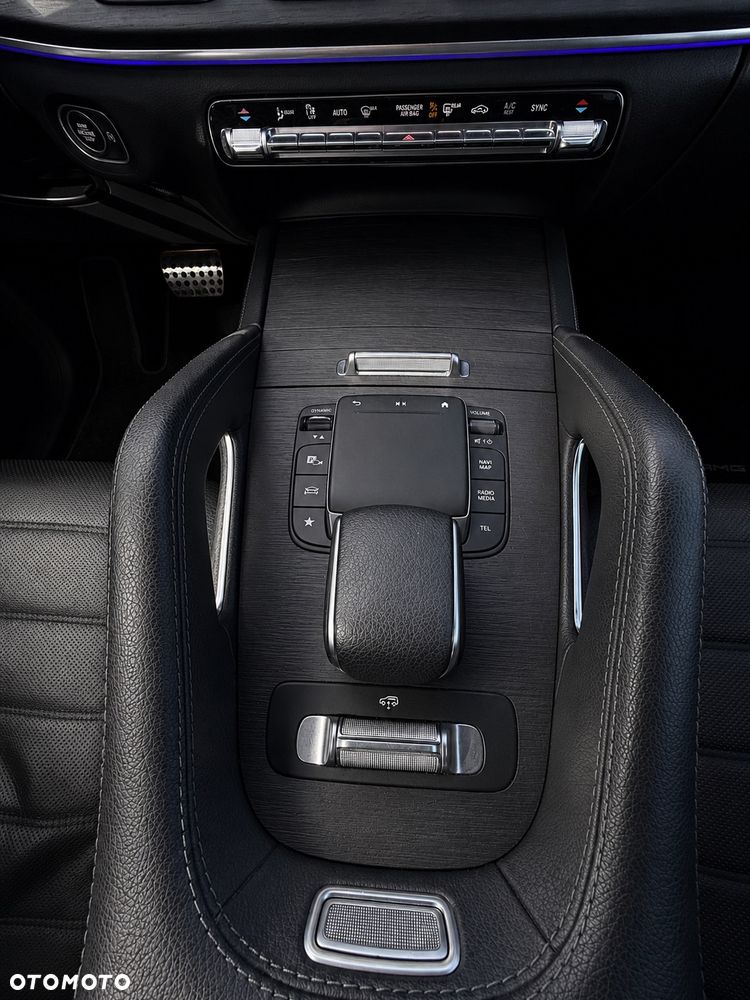 Mercedes-Benz GLS - 4