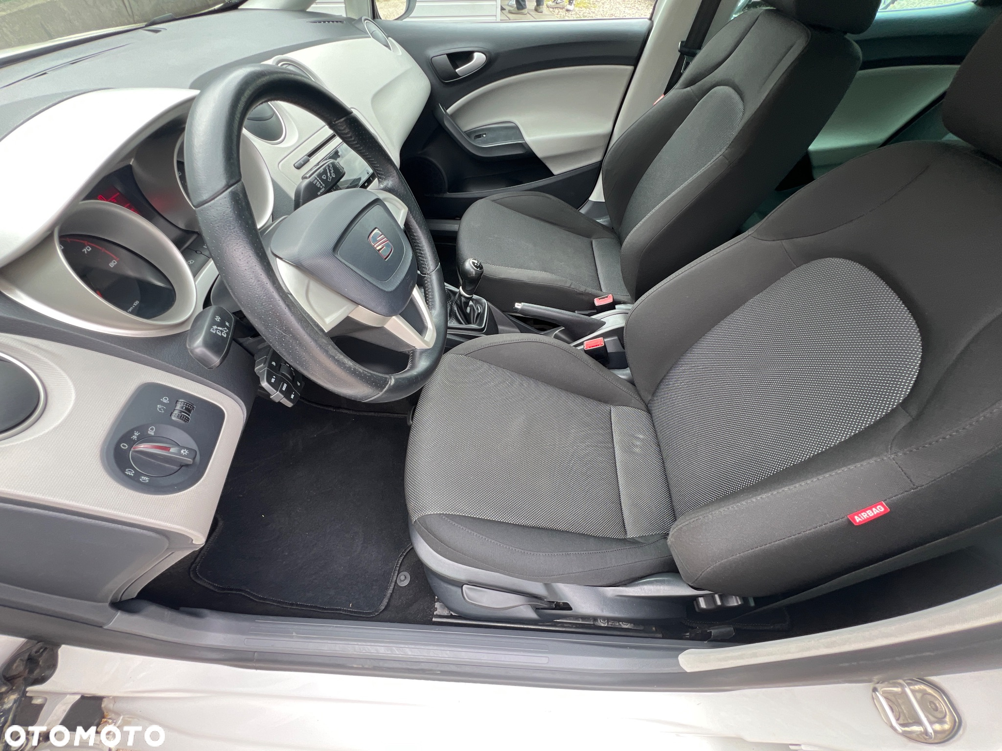 Seat Ibiza 1.4 16V Sport - 13