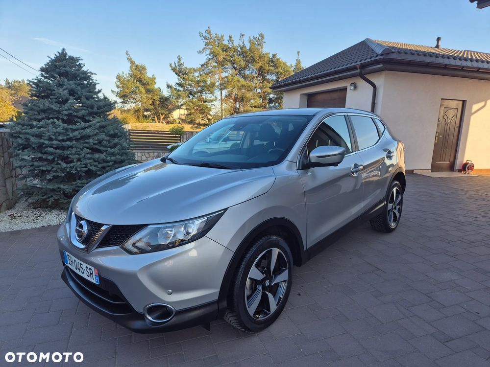 Nissan Qashqai - 1