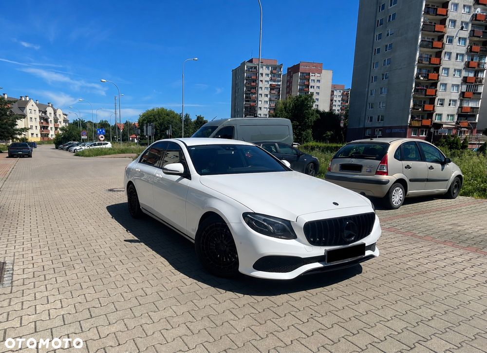 Mercedes-Benz Klasa E - 2