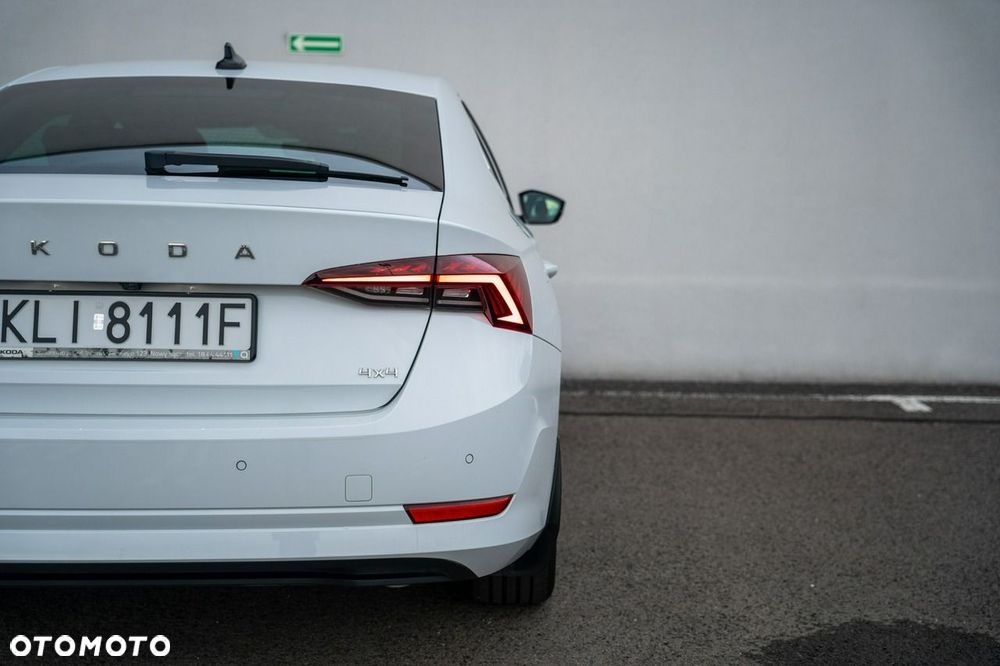 Skoda Octavia 2.0 TSI 4x4 Style DSG - 35