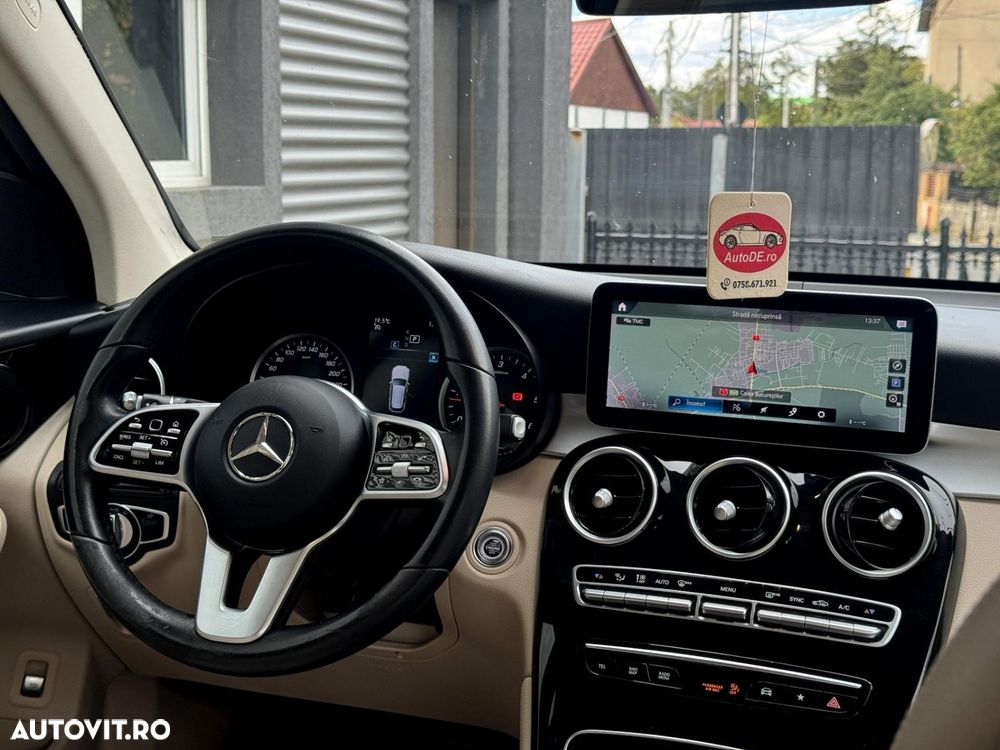 Mercedes-Benz GLC - 8