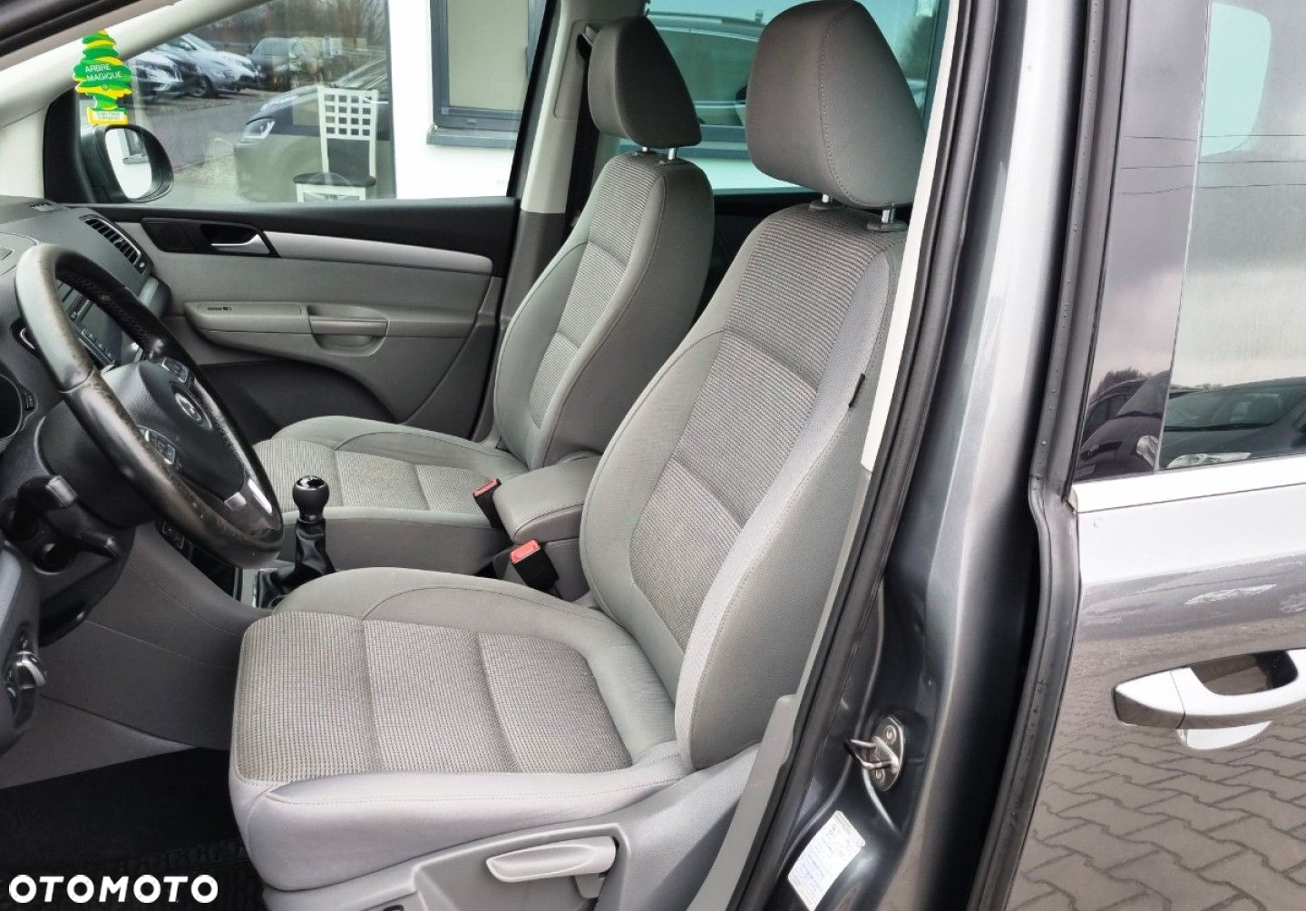 Volkswagen Sharan - 7