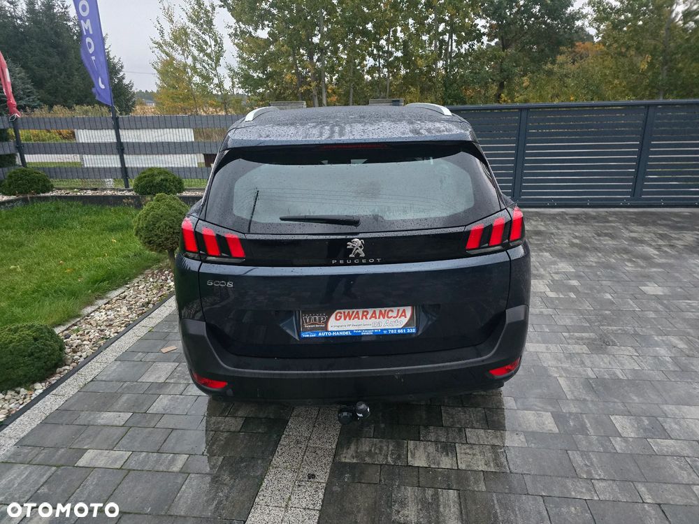Peugeot 5008 - 13