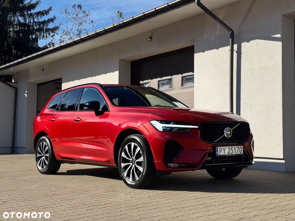 Volvo XC 60 B4 D Plus Dark - 12