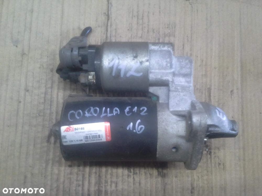 Toyota Corolla E12 1.6 VTi rozrusznik - 3