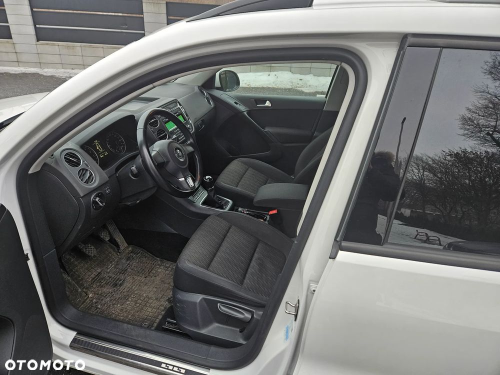 Volkswagen Tiguan - 21