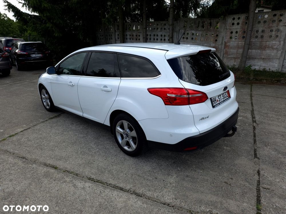 Ford Focus 2.0 TDCi Titanium ASS - 4