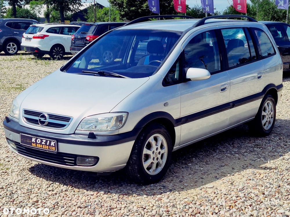 Opel Zafira 1.8 Elegance - 1