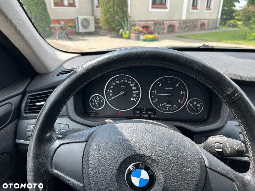 BMW X3 xDrive20d - 9