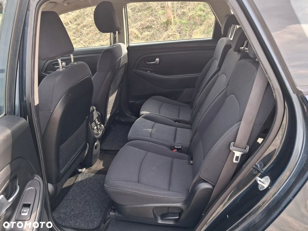 Kia Carens 1.7 CRDi 115 Dream-Team Edition - 19