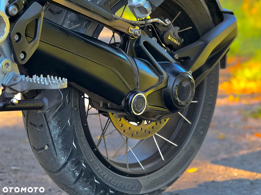 BMW R1250 GS Adventure - 14