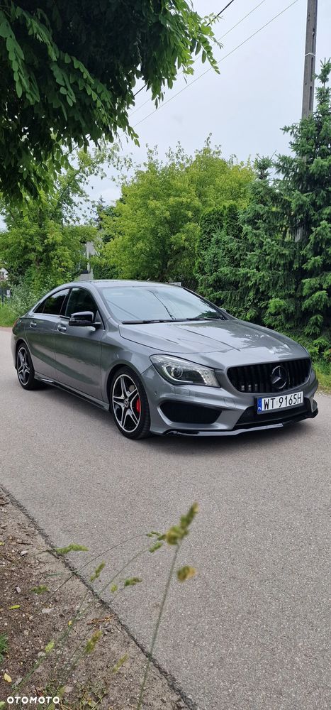 Mercedes-Benz CLA 200 AMG Line - 8