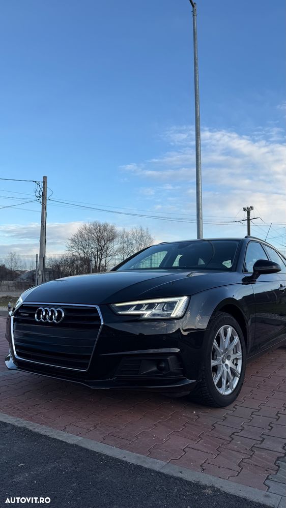 Audi A4 Avant 2.0 40 TDI quattro S tronic Advanced - 2