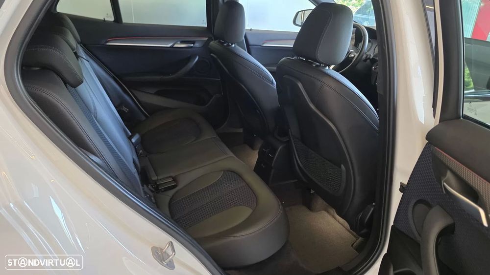 BMW X2 16 d sDrive Auto Pack M - 52