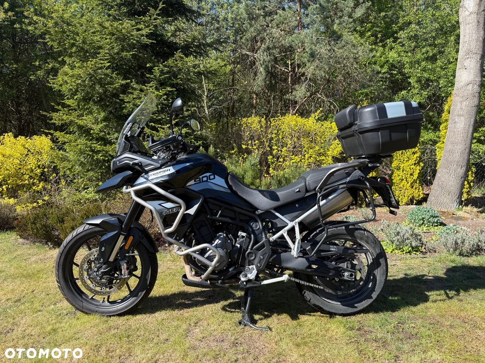Triumph Tiger - 1