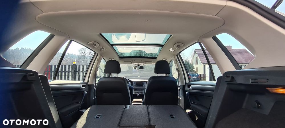 Volkswagen Golf Sportsvan - 22