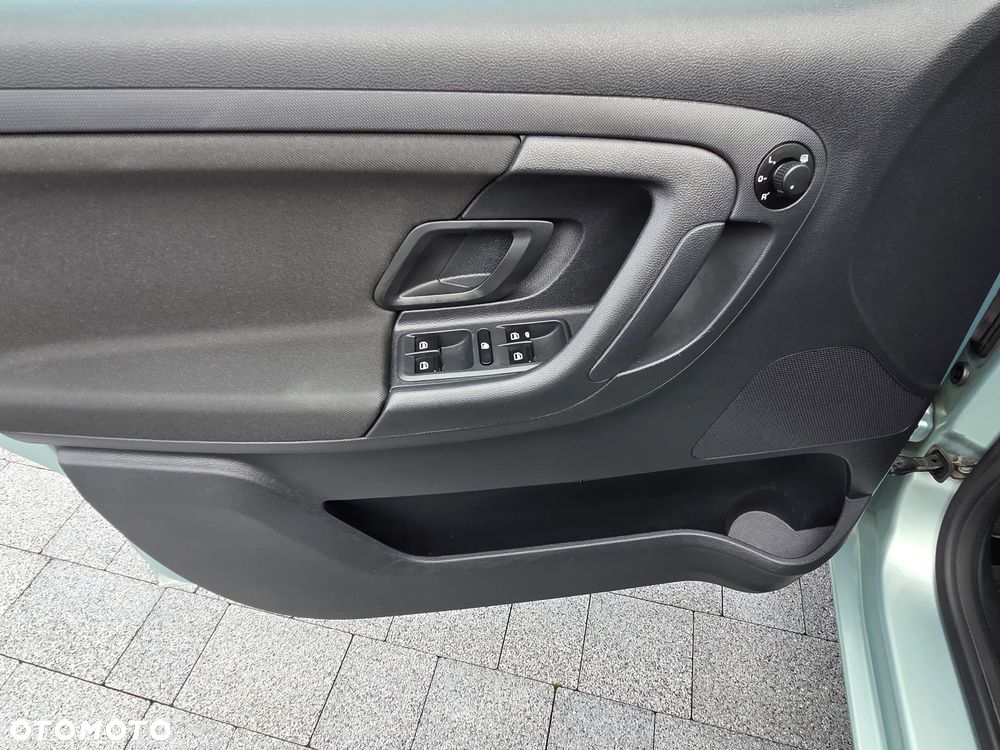 Skoda Fabia - 15