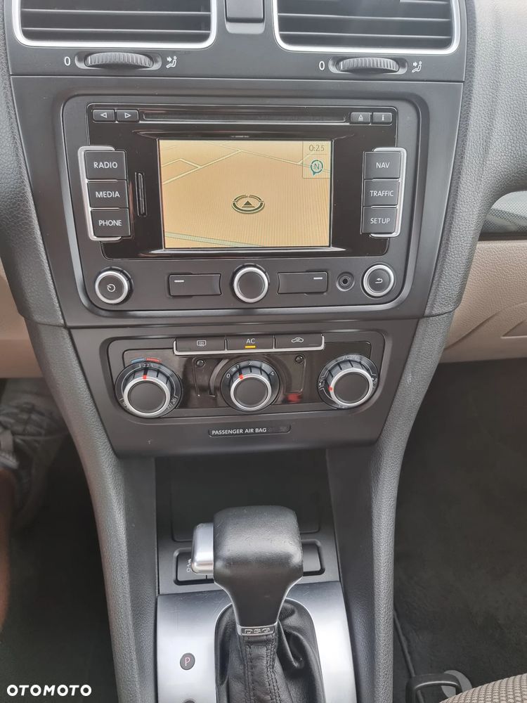 Volkswagen Golf - 9
