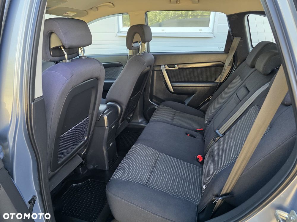 Chevrolet Captiva 2.4 2WD 5 Sitzer LS - 21
