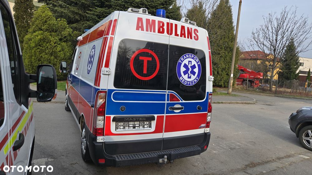 Renault Master Ambulans karetka - 5